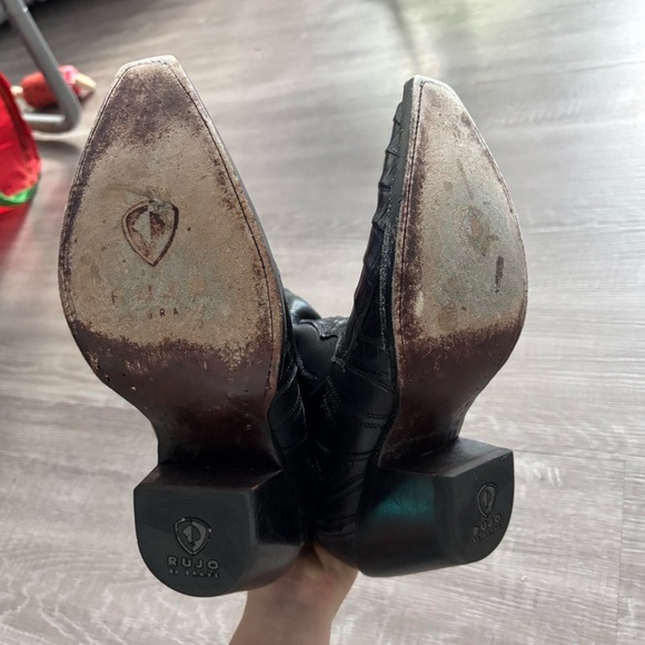 Rujo | The Anna Boot |Midnight Black | size 7 | 
Women’s cowboy boot - Picture 4 of 6